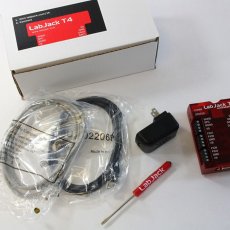 Labjack T4 - Multifunkční DAQ s ethernetem a USB